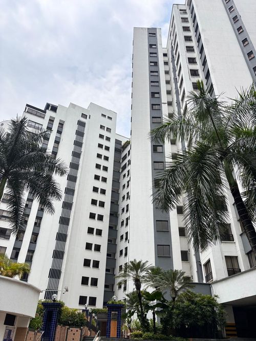 Apartamento de 3 alcobas en venta en Normandia, Cali, 160 m² · foto 14 de 17