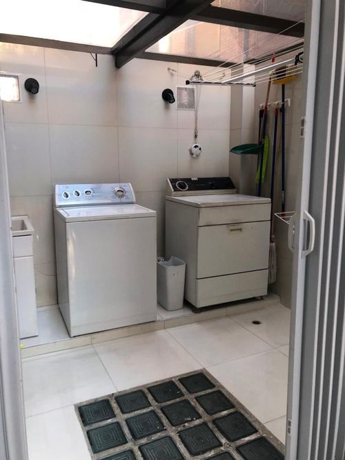 Apartamento de 4 alcobas en venta en La Carolina, Bogotá, 340 m² · foto 10 de 20