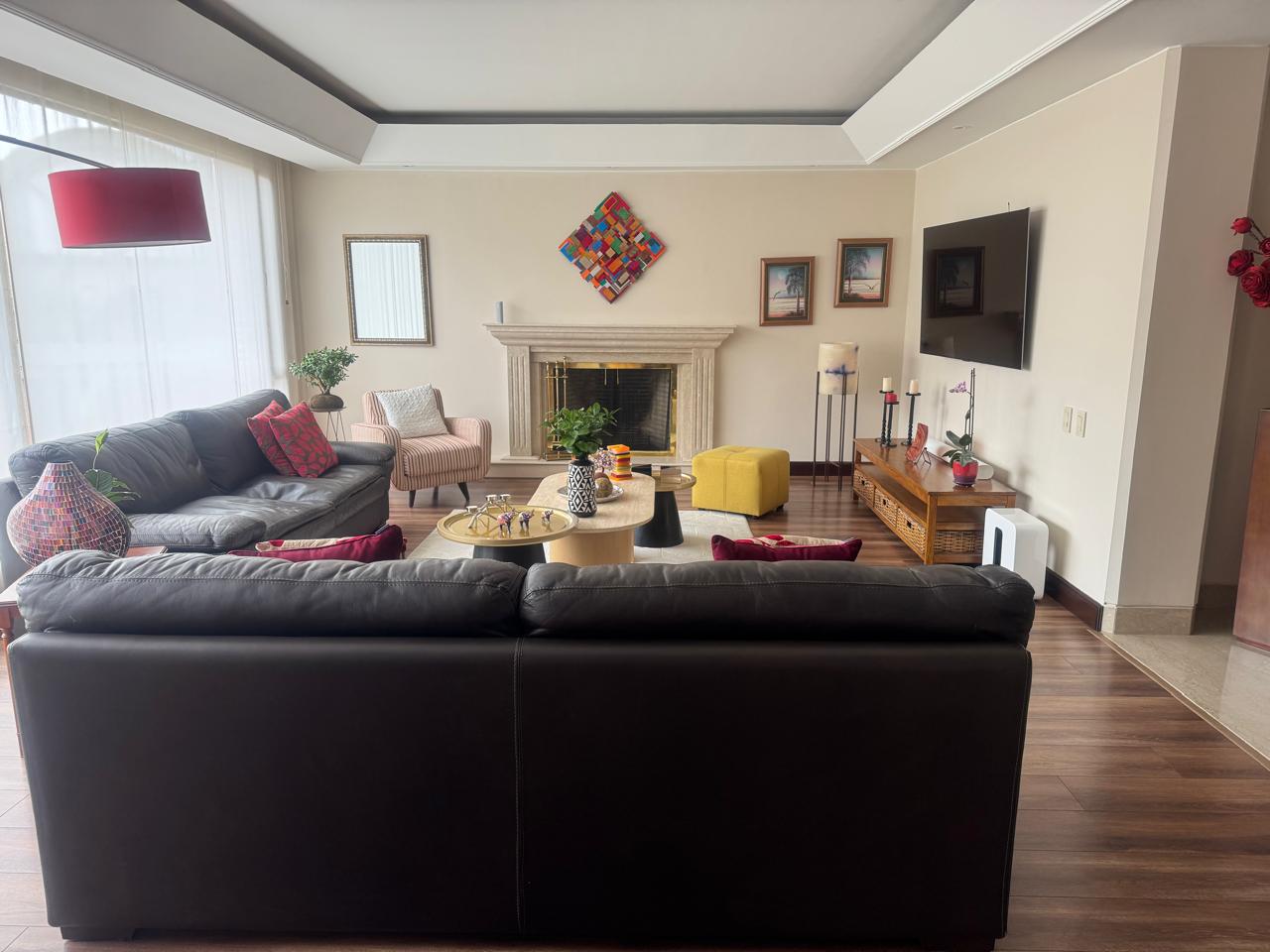 Apartamento en venta en Santa Barbara Alta, Bogotá · foto 4 de 18