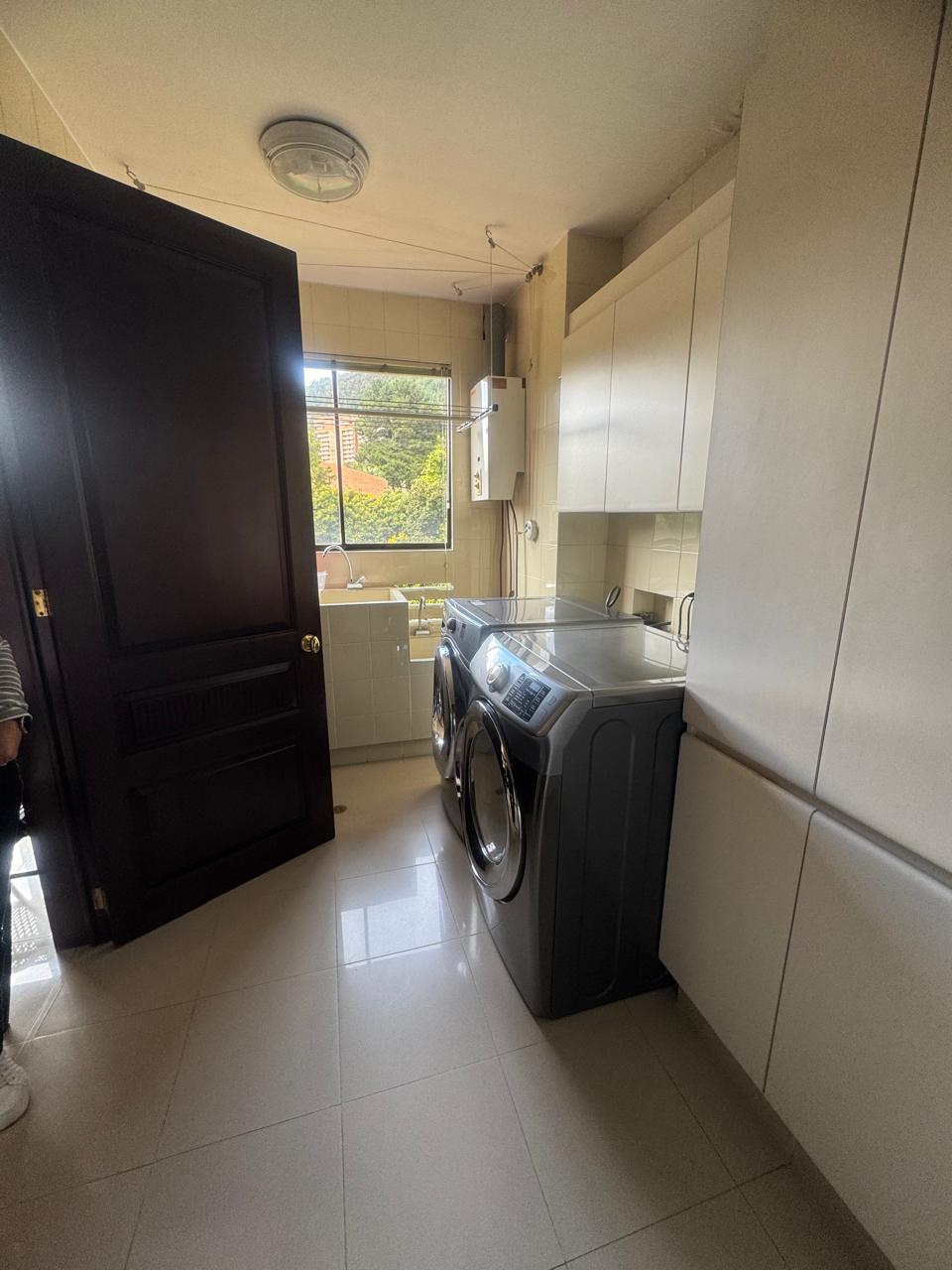Apartamento en venta en Santa Barbara Alta, Bogotá · foto 14 de 18