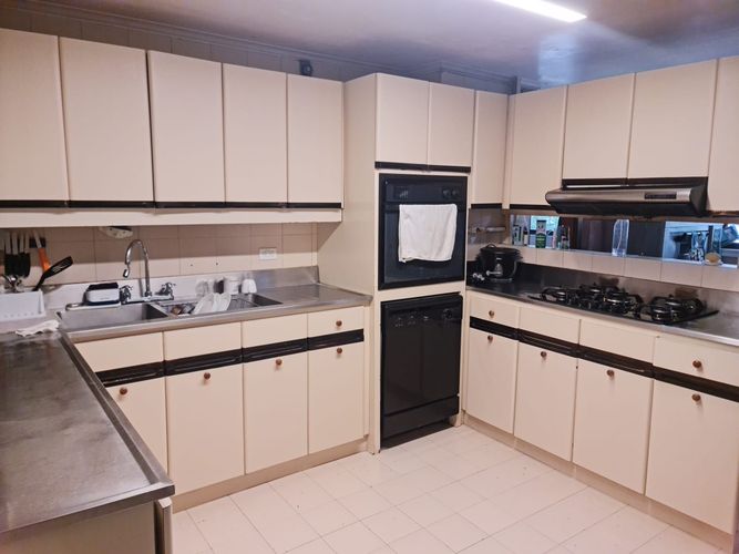 Apartamento de 3 alcobas en venta en La Florida, Medellín, 208 m² · foto 7 de 17