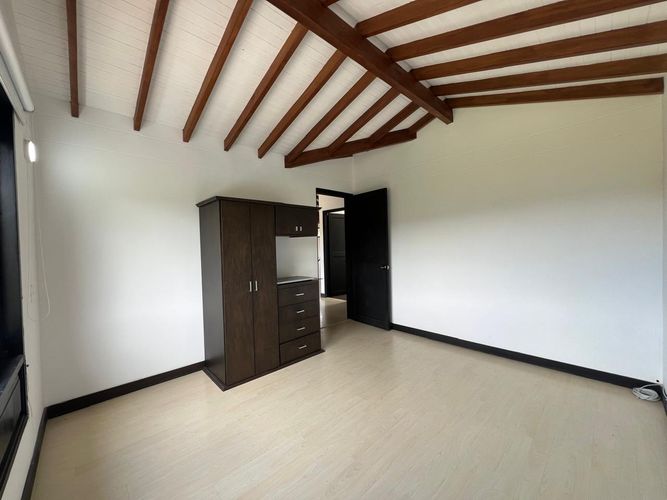 Casa de 4 alcobas en venta en Las Palmas, Envigado, 400 m² · foto 6 de 20