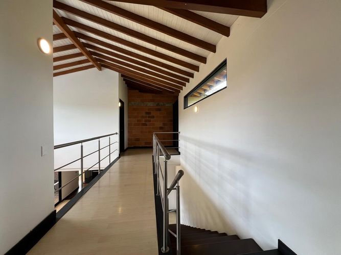Casa de 4 alcobas en venta en Las Palmas, Envigado, 400 m² · foto 7 de 20