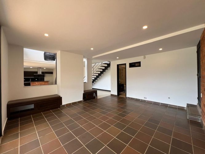Casa de 4 alcobas en venta en Las Palmas, Envigado, 400 m² · foto 13 de 20
