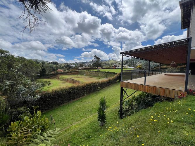 Casa de 4 alcobas en venta en Las Palmas, Envigado, 400 m² · foto 18 de 20