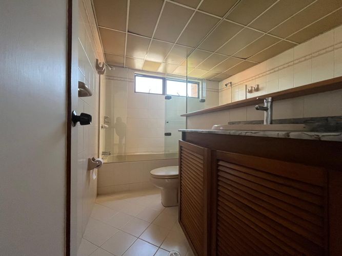 Apartamento de 3 alcobas en venta en El Poblado, Medellín, 137 m² · foto 17 de 18