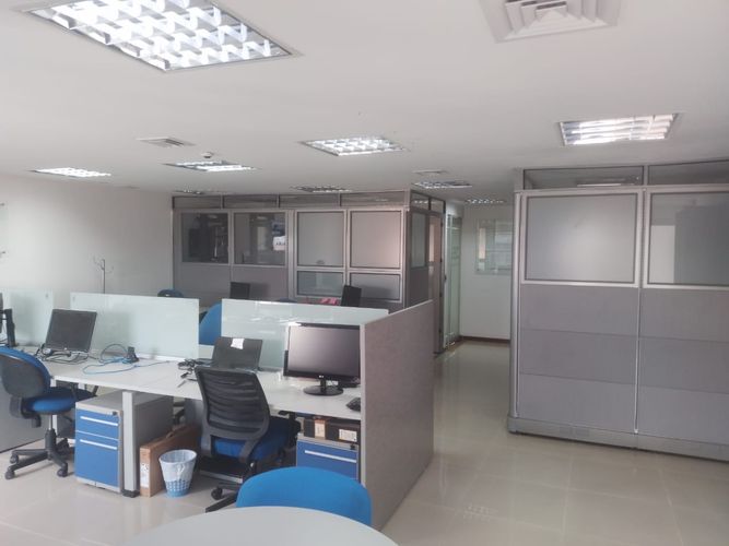 Oficina en venta en Laureles, Medellín, 78 m² · foto 9 de 13