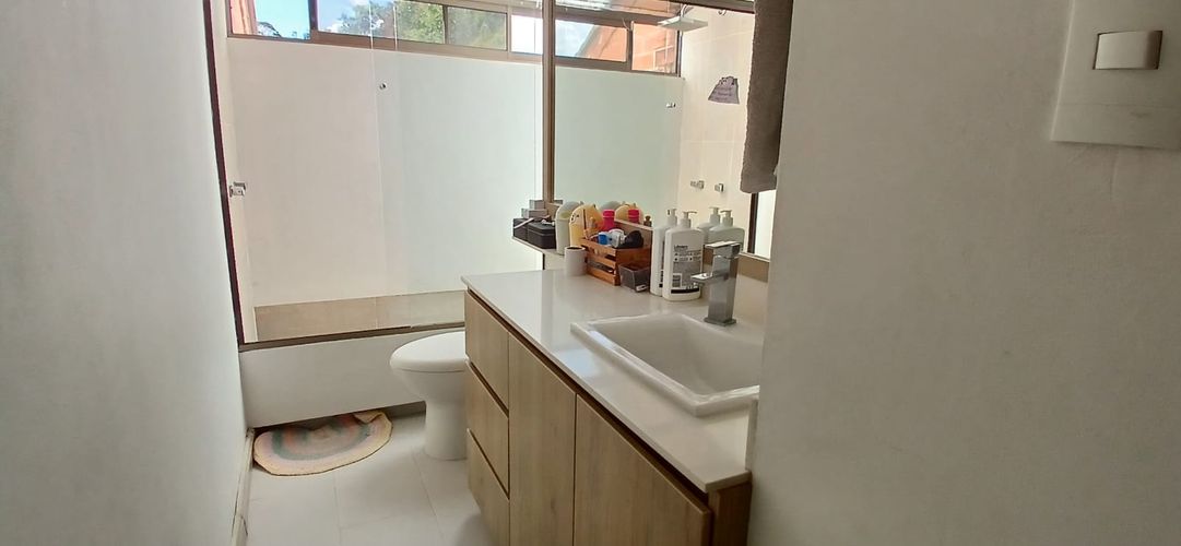 Casa de 4 alcobas en venta en Los Balsos, Medellín, 228 m² · foto 15 de 21
