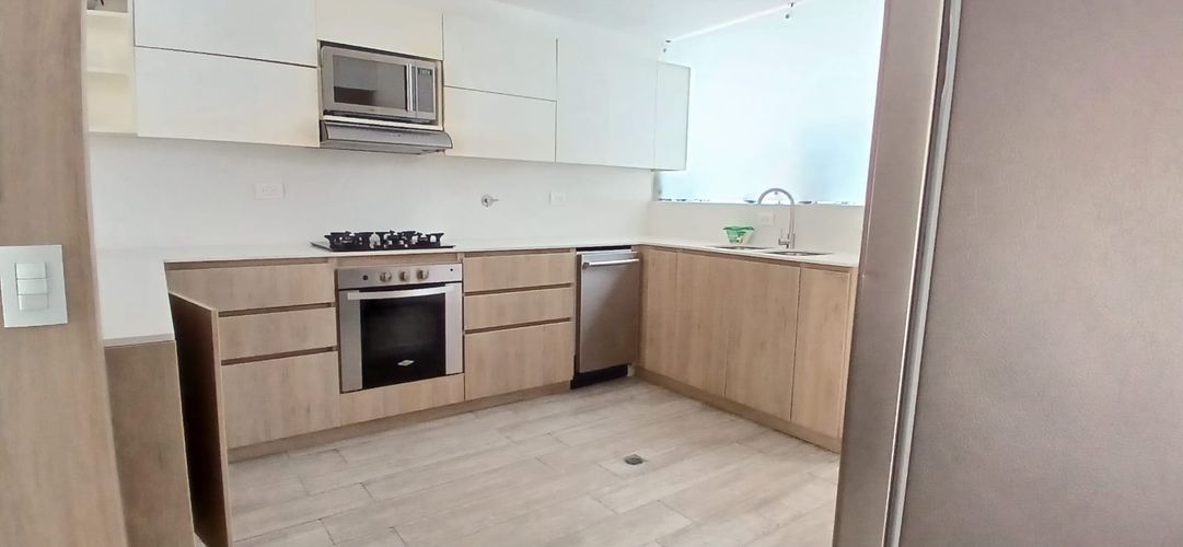 Casa de 4 alcobas en venta en Los Balsos, Medellín, 228 m² · foto 20 de 21