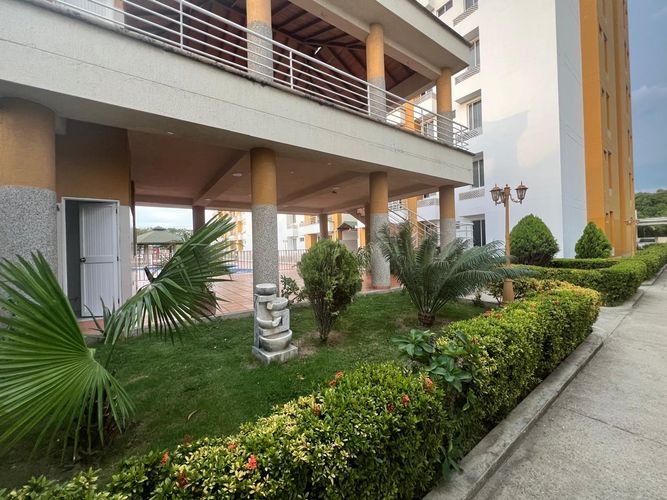 Apartamento de 4 alcobas en venta en Ub Canarias, Santa Marta, 110 m² · foto 4 de 24