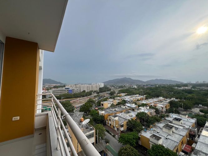Apartamento de 4 alcobas en venta en Ub Canarias, Santa Marta, 110 m² · foto 12 de 24