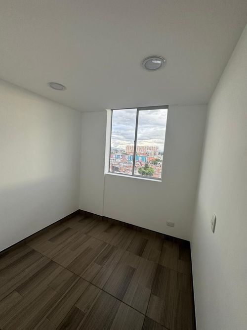 Apartamento en venta en Fontibon, Bogotá · foto 7 de 15