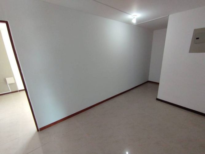 Oficina en arriendo en Aeropuerto, Rionegro, 73 m² · foto 8 de 9