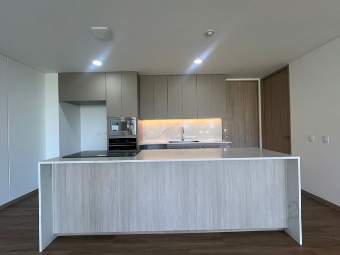 Apartamento de 2 alcobas en arriendo en Sajonia, Rionegro, 130 m² · foto 4 de 15