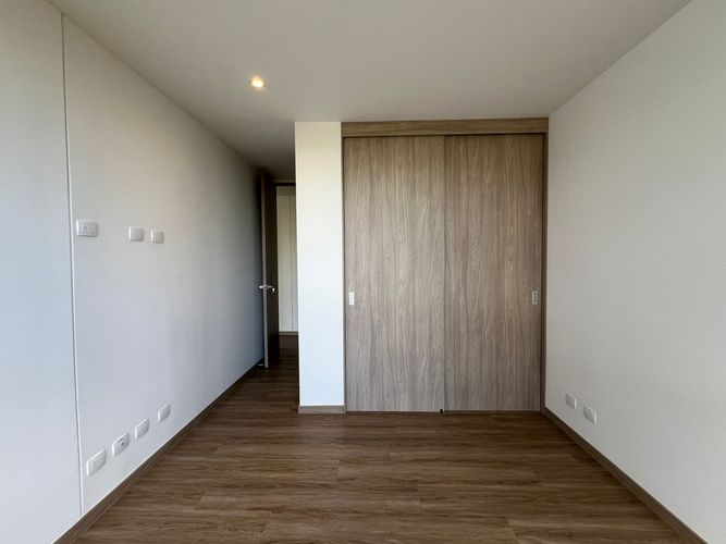 Apartamento de 2 alcobas en arriendo en Sajonia, Rionegro, 130 m² · foto 9 de 15