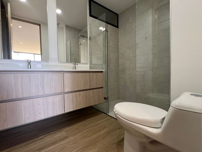 Apartamento de 2 alcobas en arriendo en Sajonia, Rionegro, 130 m² · foto 11 de 15