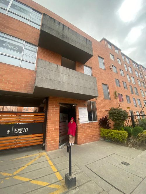 Apartamento de 3 alcobas en venta en Zona Centro, Madrid, 70 m² · foto 2 de 18