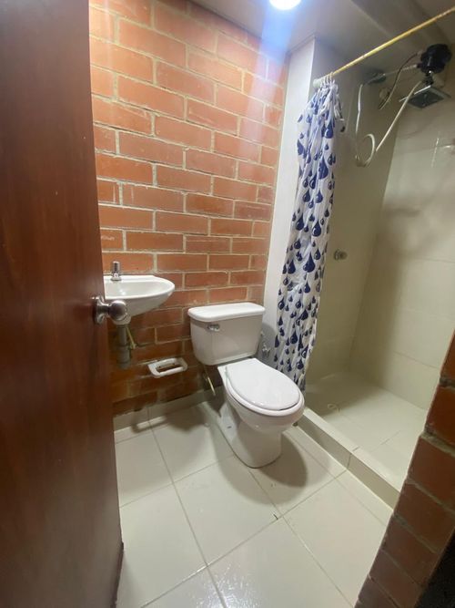 Apartamento de 3 alcobas en venta en Zona Centro, Madrid, 70 m² · foto 18 de 18