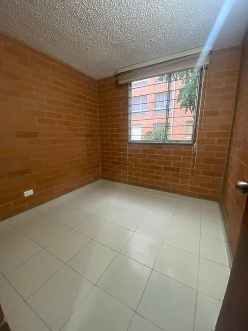 Apartamento de 3 alcobas en venta en Zona Centro, Madrid, 70 m² · foto 9 de 18