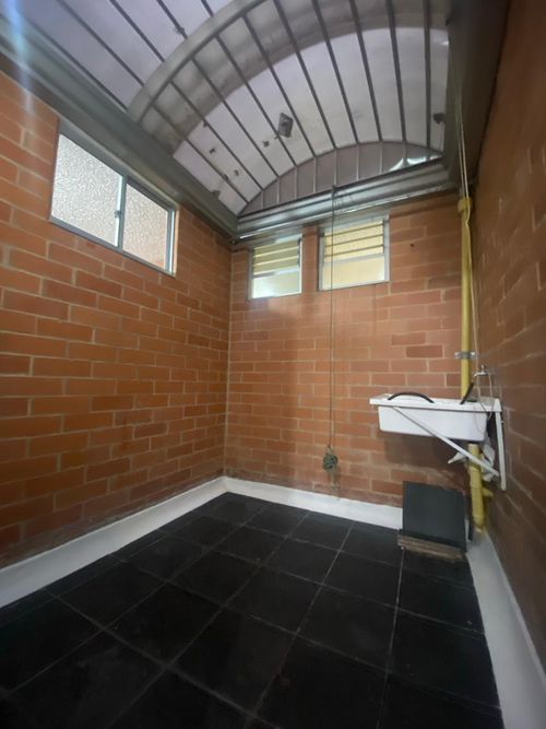 Apartamento de 3 alcobas en venta en Zona Centro, Madrid, 70 m² · foto 13 de 18