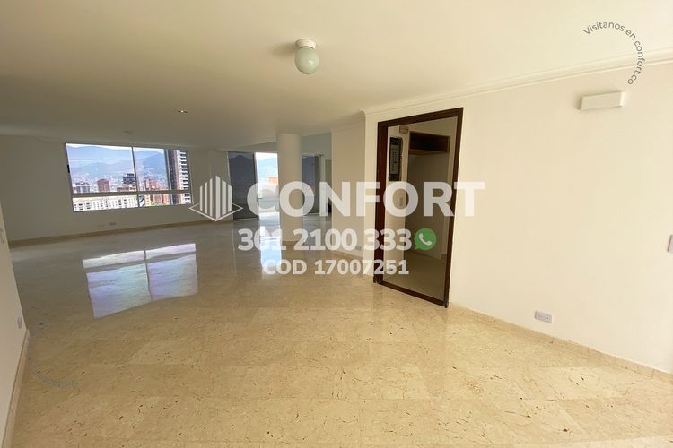 Apartamento de 3 alcobas en arriendo en El Tesoro, Medellín, 300 m² · foto 3 de 24