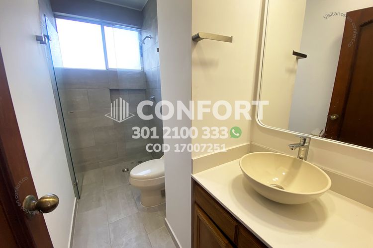 Apartamento de 3 alcobas en arriendo en El Tesoro, Medellín, 300 m² · foto 19 de 24