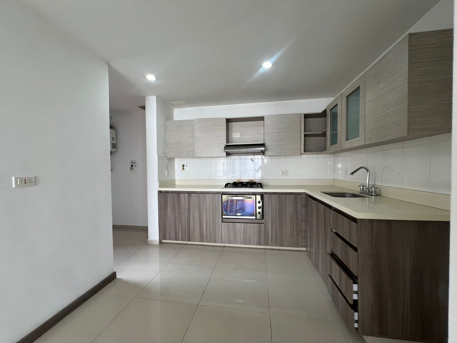 Apartamento en venta en Loma Del Chocho, Envigado · foto 5 de 18