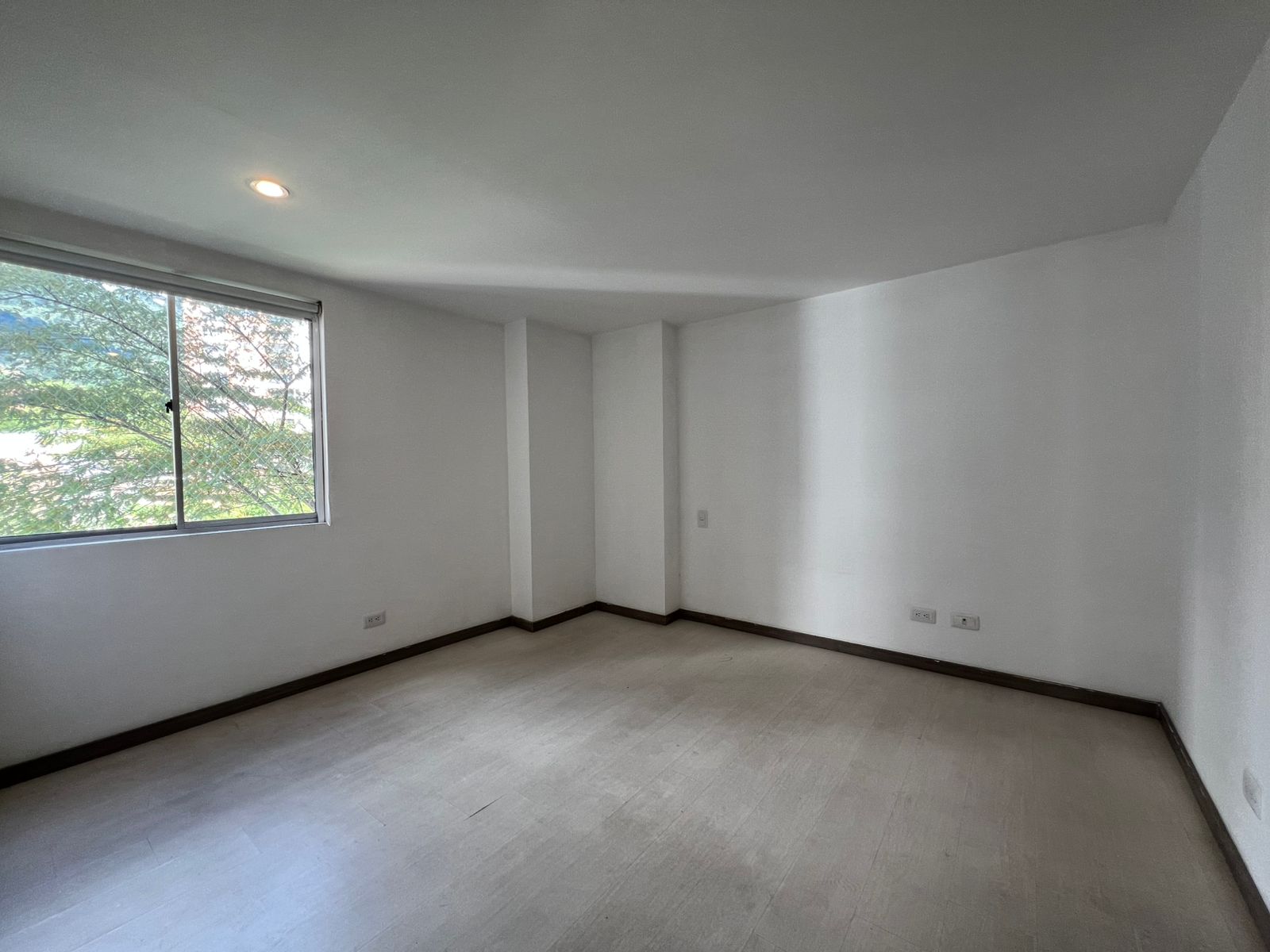 Apartamento en venta en Loma Del Chocho, Envigado · foto 10 de 18