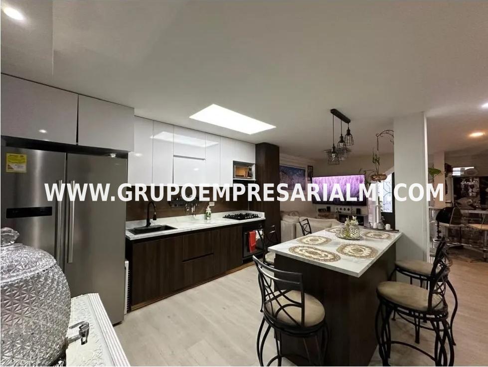Apartaestudio for sale in Belén, Medellín 3