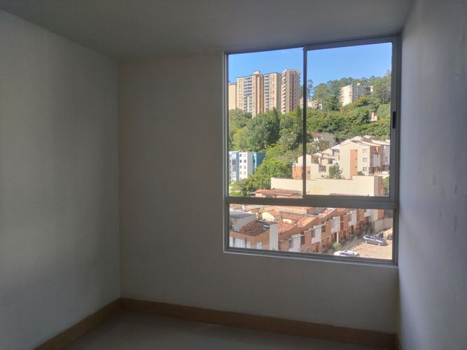 Apartamento de 3 alcobas en venta en El Poblado, Medellín, 87 m² · foto 9 de 17