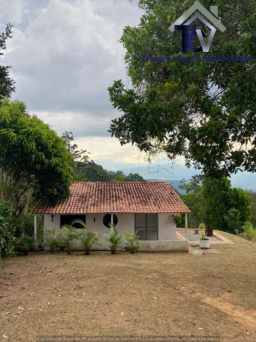 Casa de 2 alcobas en venta en Ruitoque Alto, Floridablanca, 1721 m² · foto 4 de 24