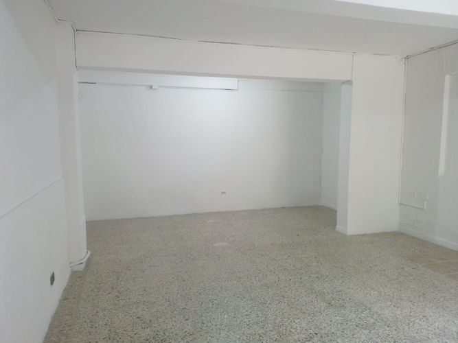 Local en arriendo en Laureles, Medellín, 56 m² · foto 7 de 13