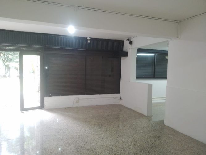 Local en arriendo en Laureles, Medellín, 56 m² · foto 2 de 13