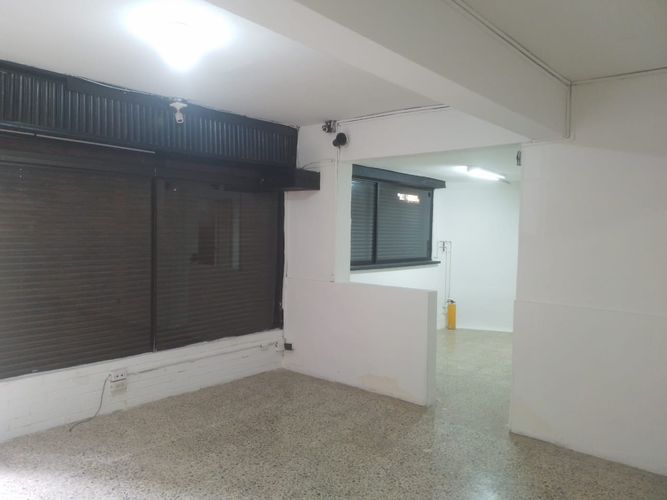 Local en arriendo en Laureles, Medellín, 56 m² · foto 3 de 13
