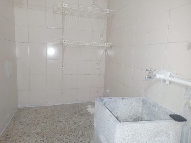 Local en arriendo en Laureles, Medellín, 56 m² · foto 12 de 13