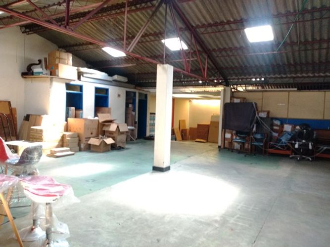 Local en arriendo en Santa Rosa, Cali, 1200 m² · foto 13 de 24