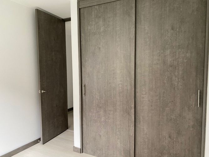 Apartamento de 3 alcobas en arriendo en Camino Verde, Envigado, 80 m² · foto 6 de 18
