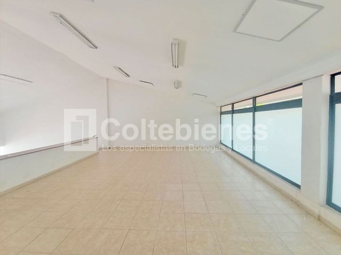 Local en arriendo en La Esmeralda, Itagüí, 139 m² · foto 11 de 12