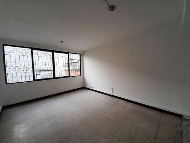 Oficina en arriendo en Santa Monica, Cali, 130 m² · foto 9 de 24