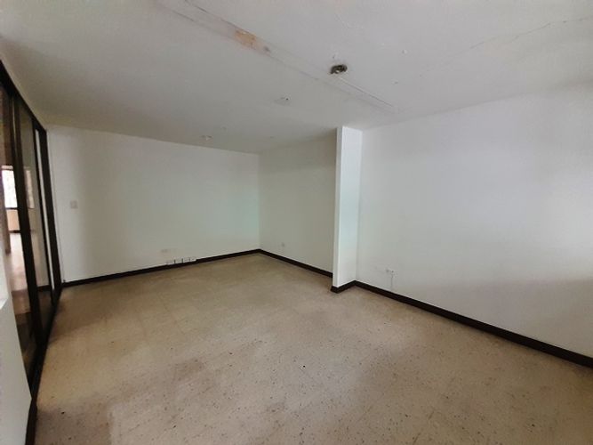 Oficina en arriendo en Santa Monica, Cali, 130 m² · foto 19 de 24