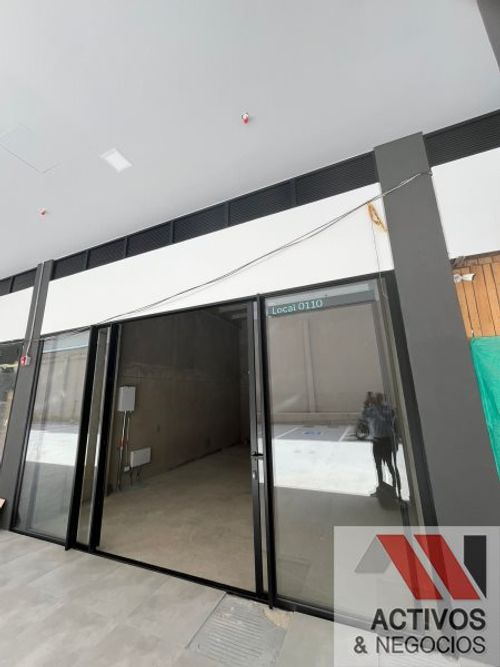 Local en arriendo en Los Colores, Medellín, 42 m² · foto 9 de 13