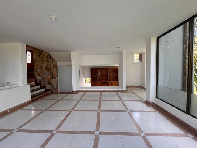 Casa de 4 alcobas en venta en Los Salados, El Retiro, 450 m² · foto 3 de 18