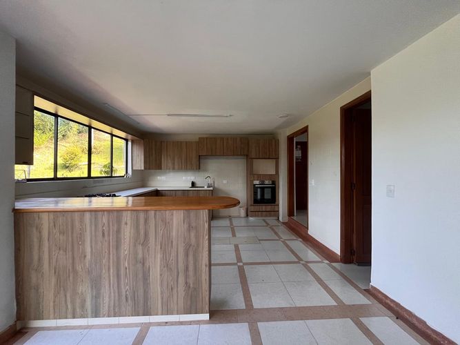 Casa de 4 alcobas en venta en Los Salados, El Retiro, 450 m² · foto 7 de 18