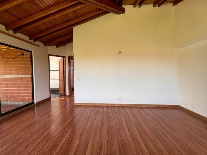 Casa de 4 alcobas en venta en Los Salados, El Retiro, 450 m² · foto 13 de 18