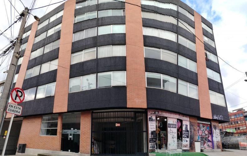 Apartaestudio en venta en Chapinero Sur Occidental, Bogotá, 27 m² · foto 2 de 18