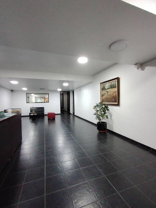 Apartaestudio en venta en Chapinero Sur Occidental, Bogotá, 27 m² · foto 9 de 18