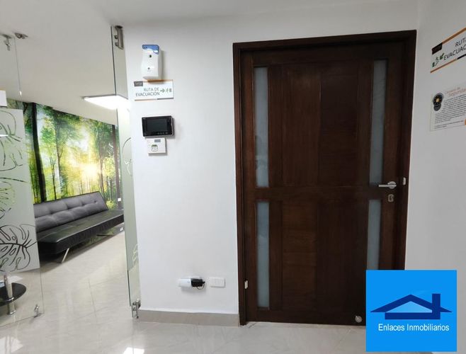 Casa de 4 alcobas en venta en Cristobal, Medellín, 160 m² · foto 2 de 18