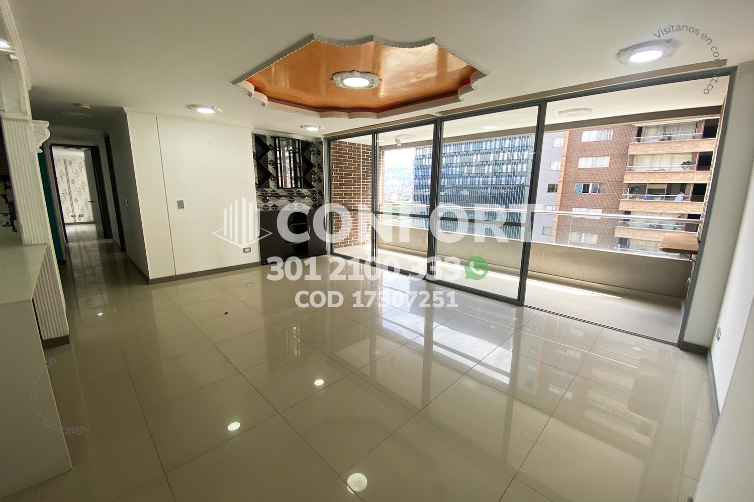 Apartamento en arriendo en Ciudad Del Río, Medellín · foto 2 de 24