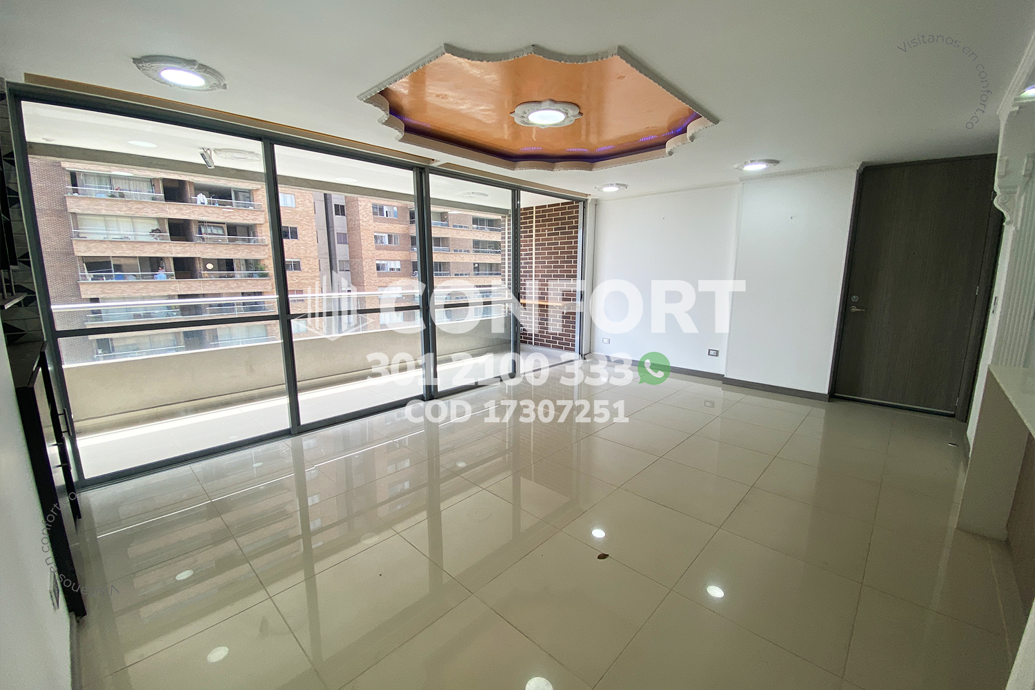Apartamento en arriendo en Ciudad Del Río, Medellín · foto 4 de 24