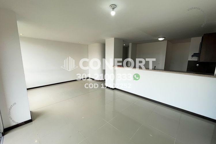 Apartamento de 3 alcobas en arriendo en Loma Del Esmeraldal, Envigado, 110 m² · foto 2 de 24